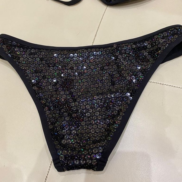 SOLD.Chanel swimsuit - Picture 12 of 16